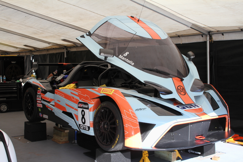 Illustration for article titled Pirelli World Challenge Has A Ton Of Marvelous Weird Cars This Year